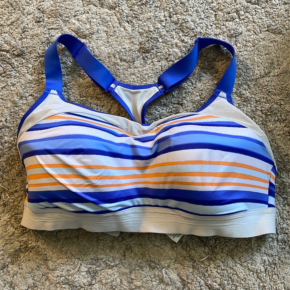 Brooks sports bra